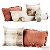 Decorative Pillows Set